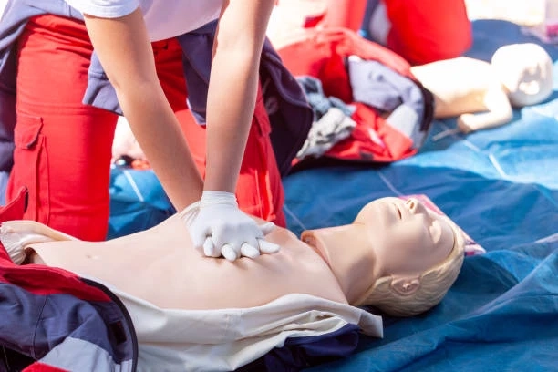 Mastering Life-Saving Techniques: CPR Certification Classes in Phoenix