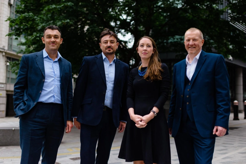 Here Are The Top 3 Reasons You Should Hire Solicitors!