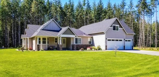Elevate Your Curb Appeal: Classic Front Yard Design Concepts