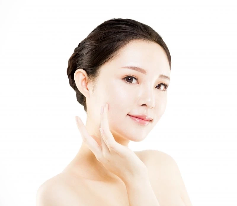 How to Use Crystal Tomatoes for Skin Treatment