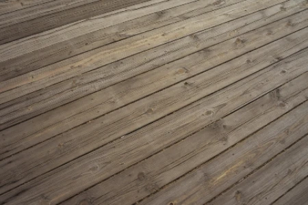 When to DIY a Deck Remodel and When to Hire a Professional?