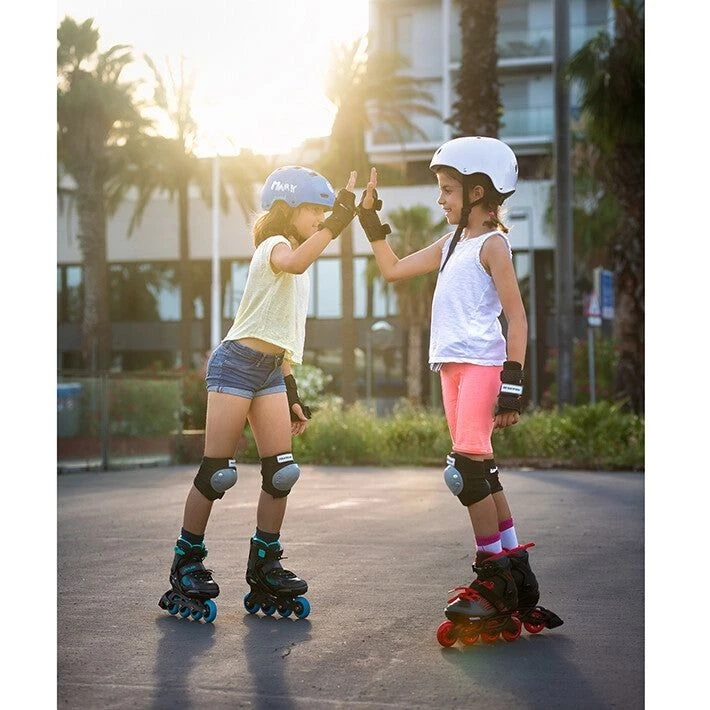 Learn How to Roller Skate
