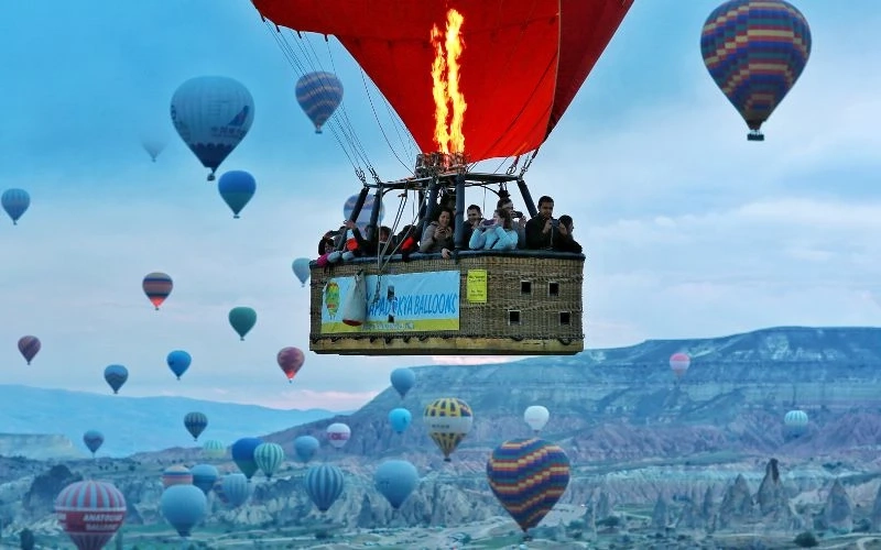 Why Sunrise Hot Air Ballooning in Yarra Valley is the Ultimate 2026 Adventure