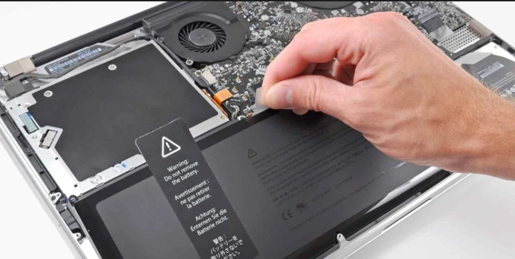 MacBook Battery Draining Issues