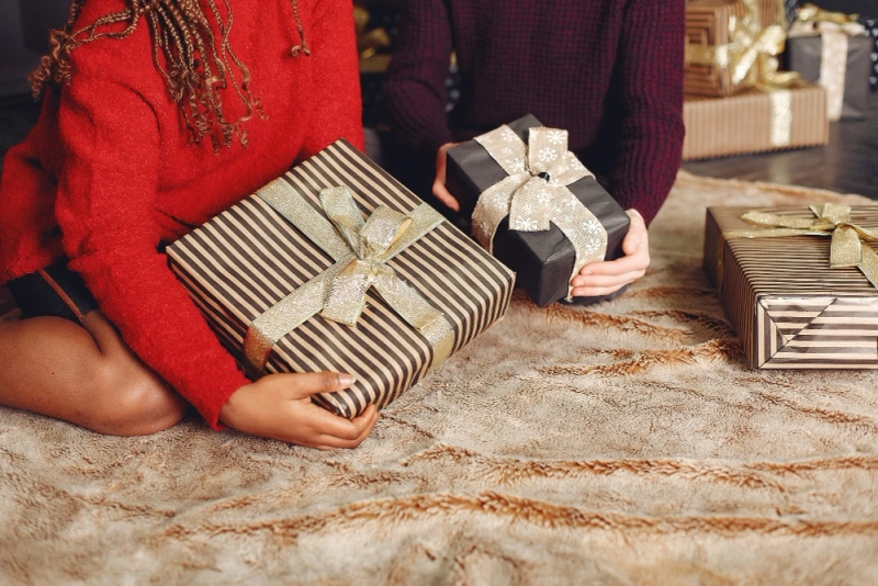 Top Luxury Gift Boxes for Milestone Celebrations