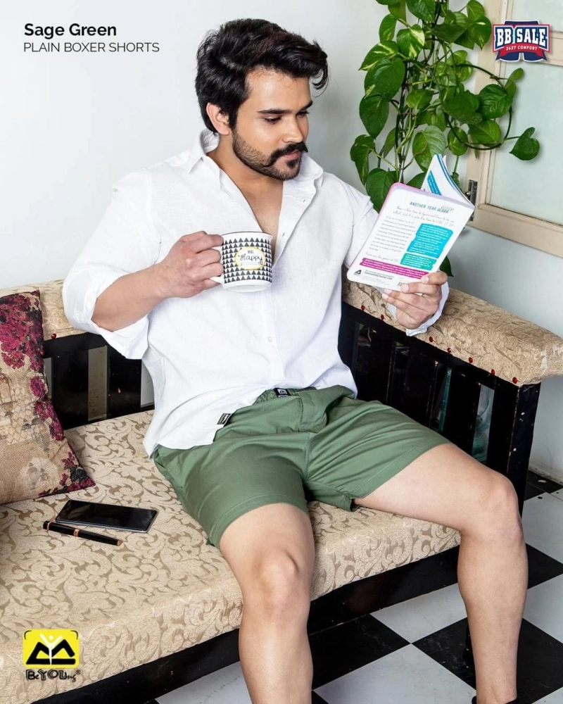 Take the Summer Look with the Trendy Shorts
