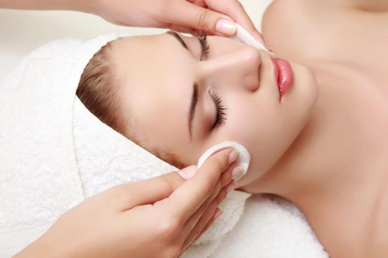 From Dull to Dazzling: Transform Your Hands with Palm Beach’s Best Resurfacing Treatments