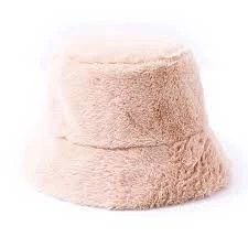 Which Hat Is Suitable To Wear In Winter?