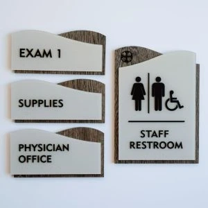 Best Design Trends for Reception Signage in 2025–26