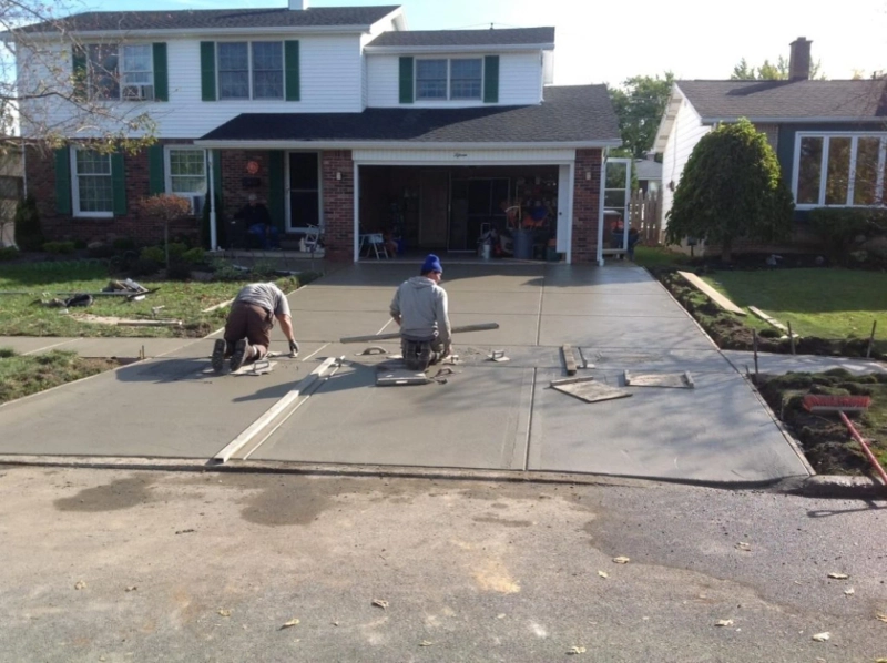 Concrete Driveway Contractors: Pros and Cons They Don't Tell You