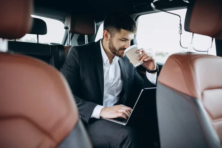 How to Set Up a Custom Corporate Shuttle Service
