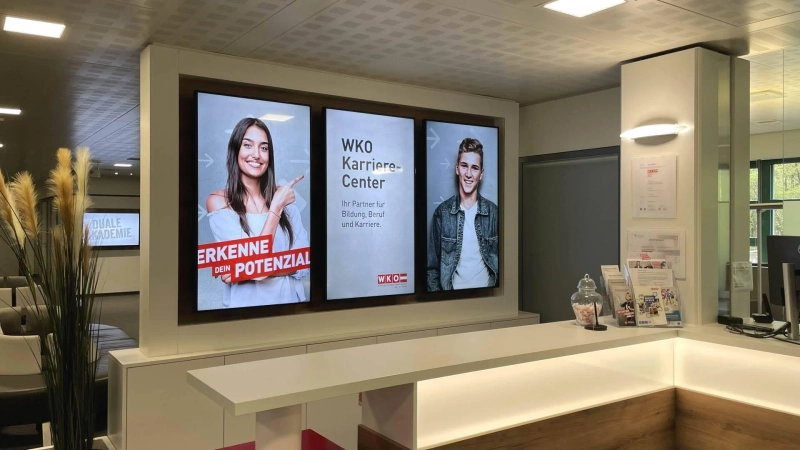 Enhancing Restaurant Experiences with Digital Signage and Digital Menu Boards