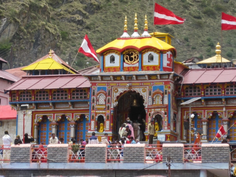 Badrinath Yatra Experience: A Sacred Journey Through the Himalayas