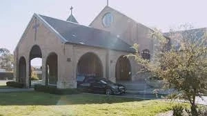 Benefits Of Holding Funeral Services At A Funeral Home