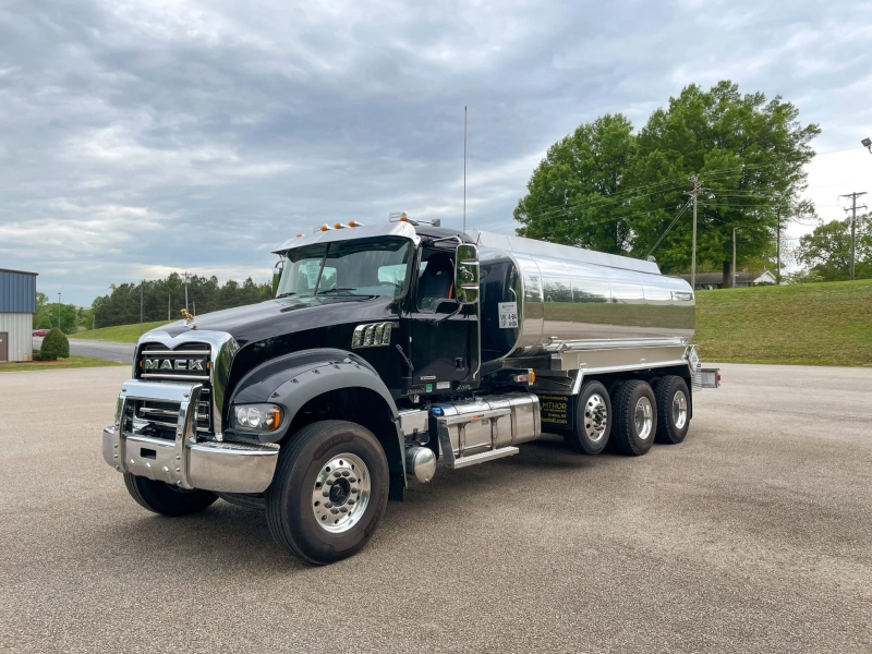 How Oil Collection Trucks Are Modernizing Waste Oil Management in 2025