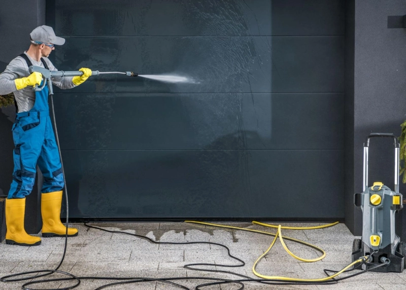 The Technology Behind Effective Pressure Washing Services