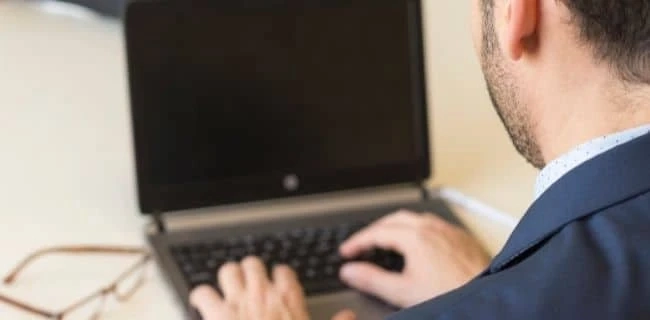 How to troubleshoot the auto scanning issue on Mcafee?