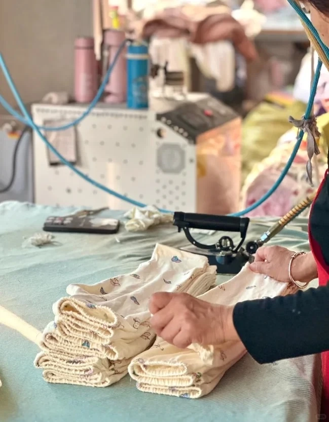 Unlocking Opportunities with Children's Clothes from China Wholesale