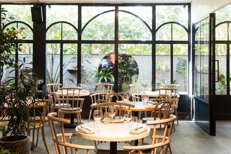 What Makes the Best Restaurants in Sydney CBD Stand Out Over Time