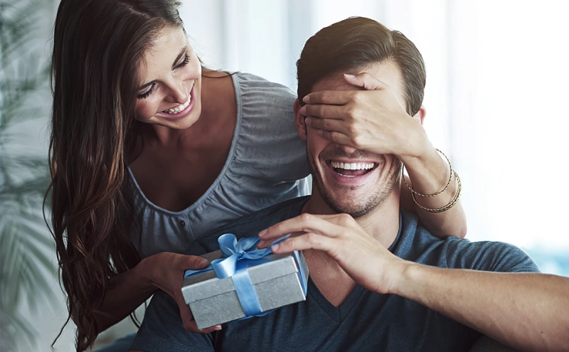 Unveiling the Psychology Behind Male Wedding Gift