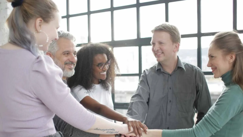 How EOR & PEO Services Simplify Hiring in China (2026 Guide)