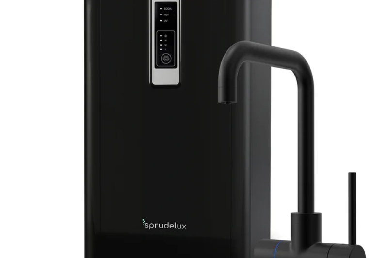 Eco-Friendly and Convenient: The Advantages of Sprudelux Sparkling Water Makers