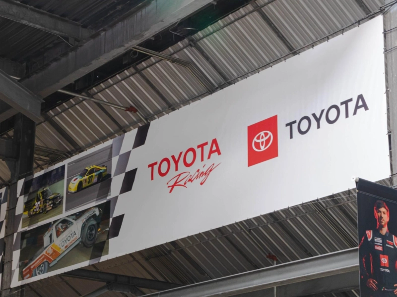 Top Benefits of Choosing Local Banner Printing Services in Orlando