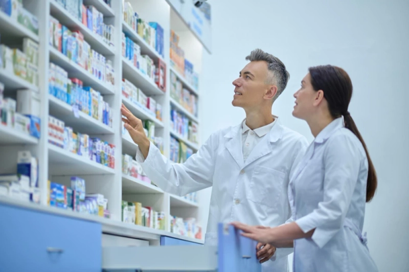 Shape a Meaningful Career in Healthcare with B Pharmacy Course