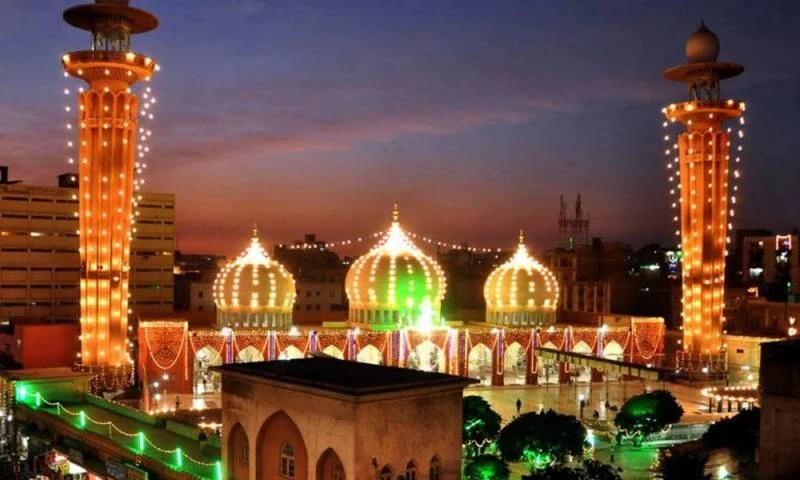 How Muslims Celebrate the Rabi al Awwal?