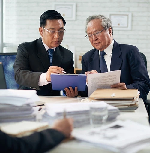 Commercial Lease Solicitor and Commissioner for Oaths: Ensuring Legal Security in Business Transactions