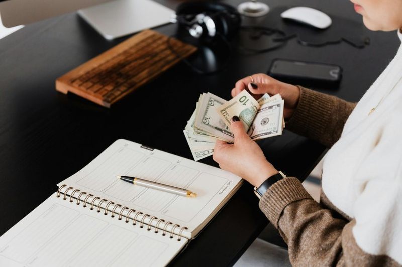 Building Wealth from the Start: Essential Financial Tips for Gen Z