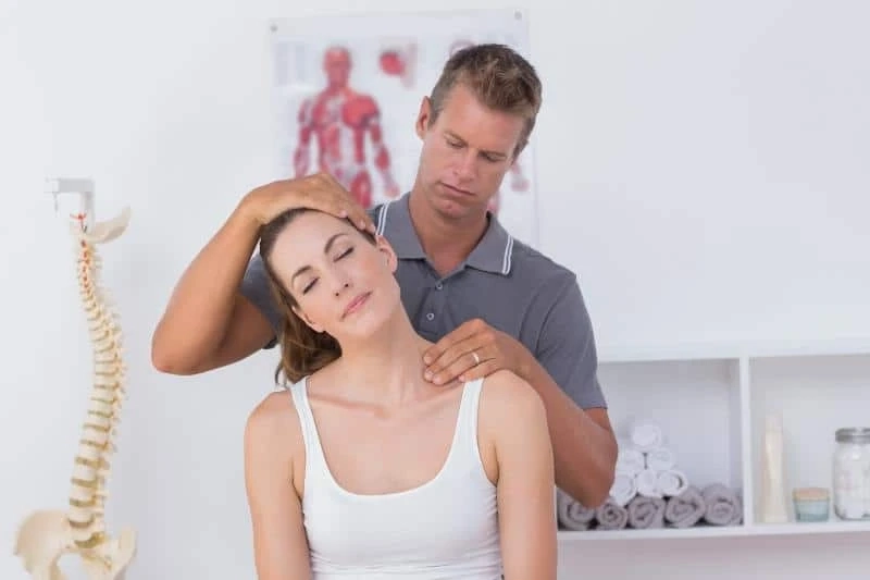 Tips and Tricks to Find a Reputable Chiropractor in Your Area for Scoliosis