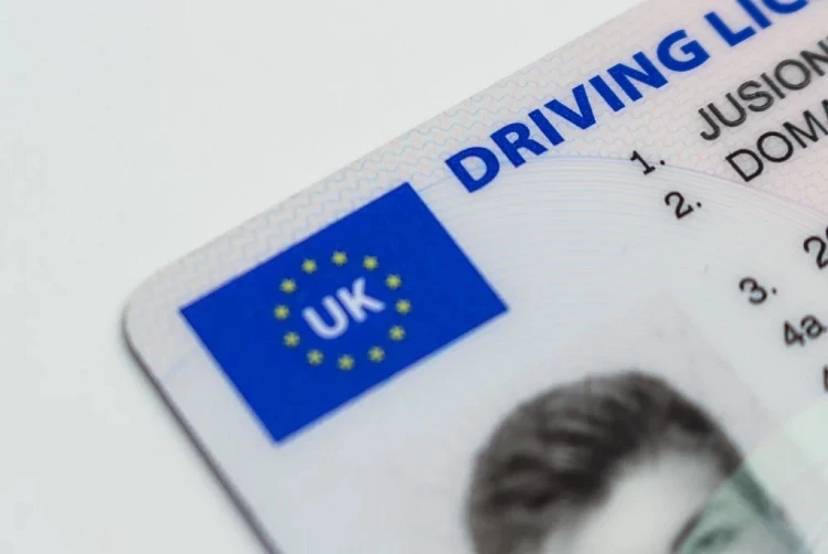 Avoid Driving Tests and Buy Real UK Driver's License Online