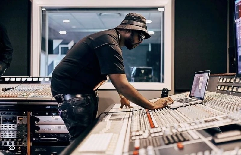 Download new Ghana song In Nigeria 2023