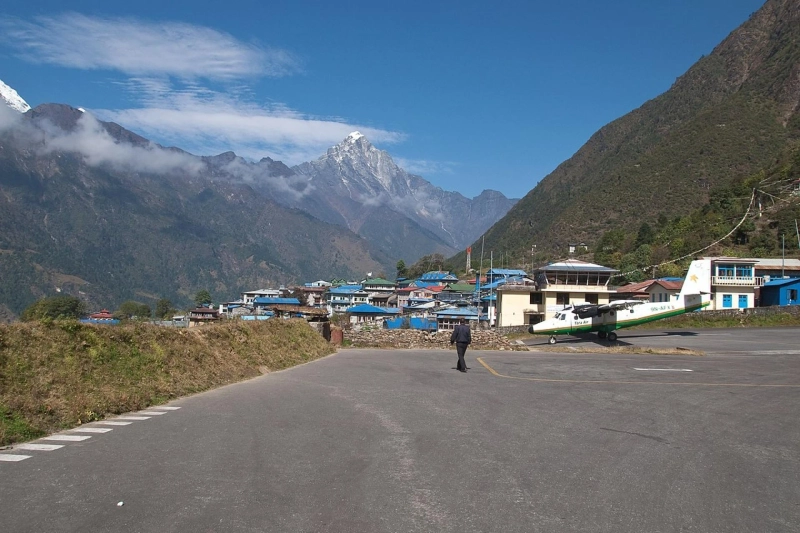 Guide and Porter Hire from Lukla: Your Essential Guide