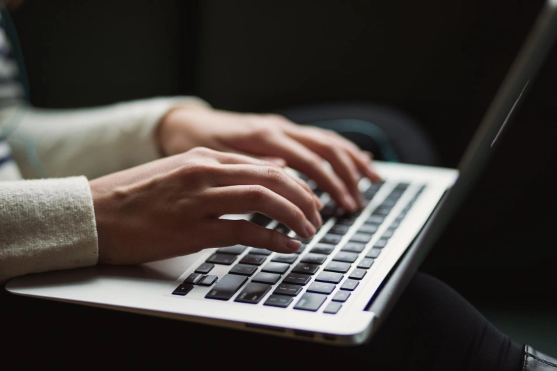 7 Tips You Should Follow If You Want To Become A Successful Blogger