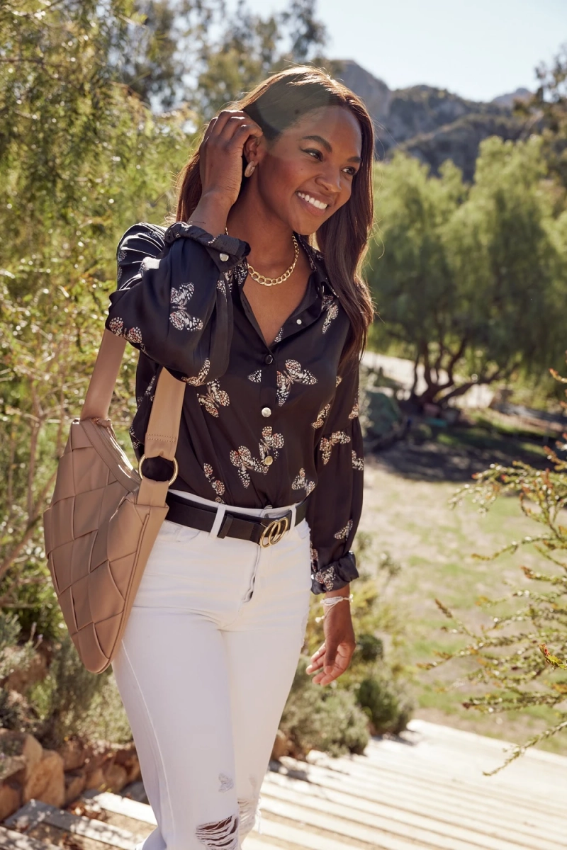 5 Tips for Styling Jewelry with Your Wardrobe