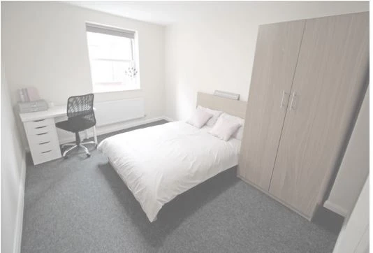 Centrally located student living by Megaclos – Book 3 Bed Student Flat Nottingham 