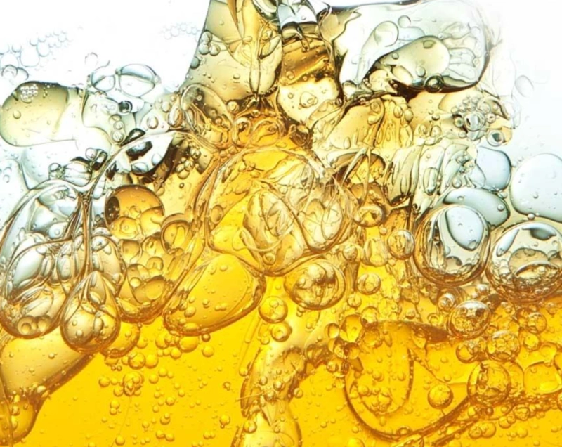 Moisture Contamination in Oil: Hidden Threats to Your Machinery's Lifespan