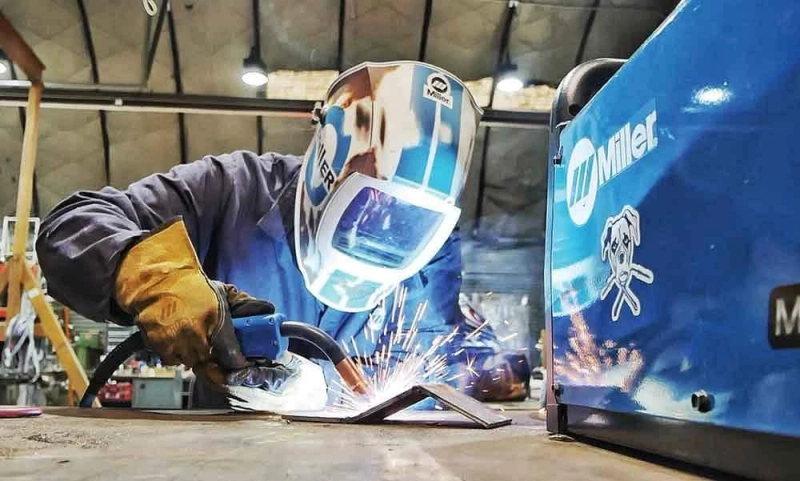 welder jobs in UAE
