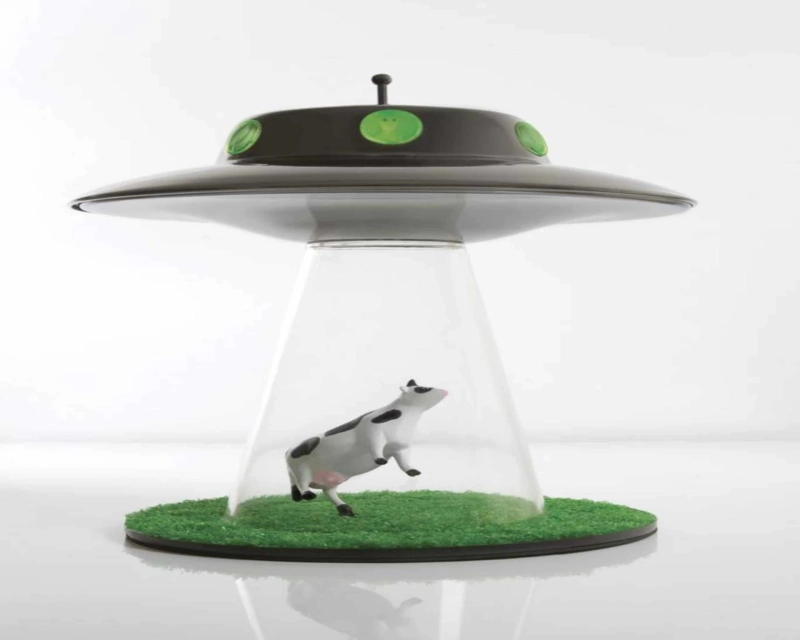 Get Home The Best Alien Abduction Lamp