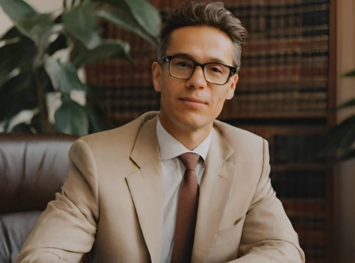 Do You Need Commercial Solicitors in the UK?