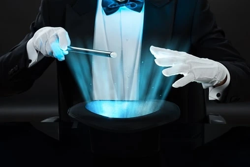 Let's learn beginner's magic tricks