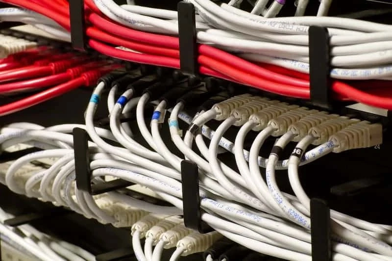 What Are the Compelling Benefits of Cable Management?
