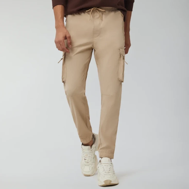 The Best Ways to Style Cargo Joggers for Men: Casual, Streetwear, and More