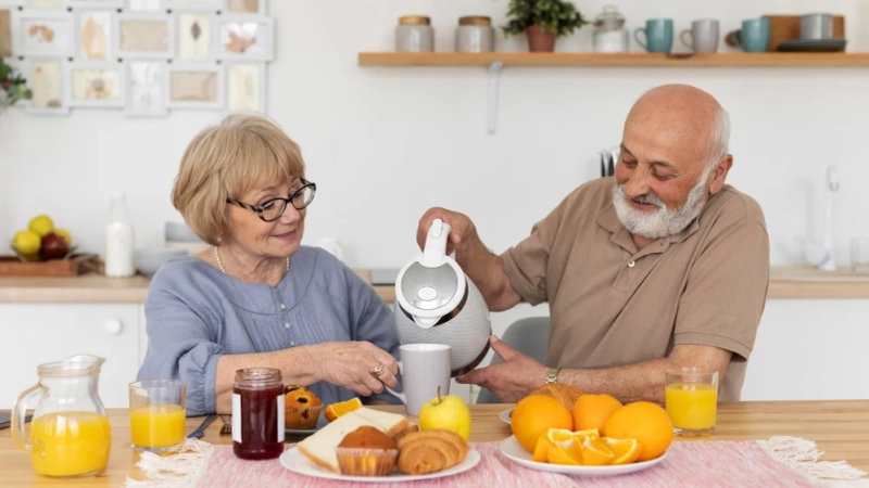 Smart Breakfast Choices for Seniors and Other Age Groups