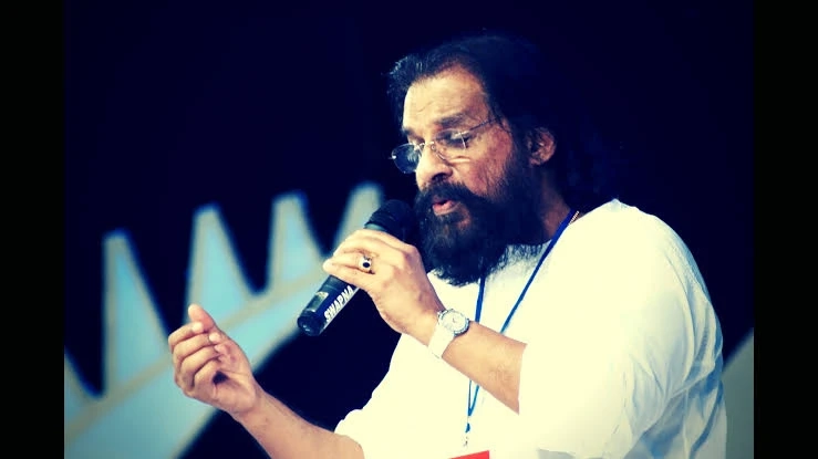 Top 05 Tamil singers which produced the best Tamil songs to download.