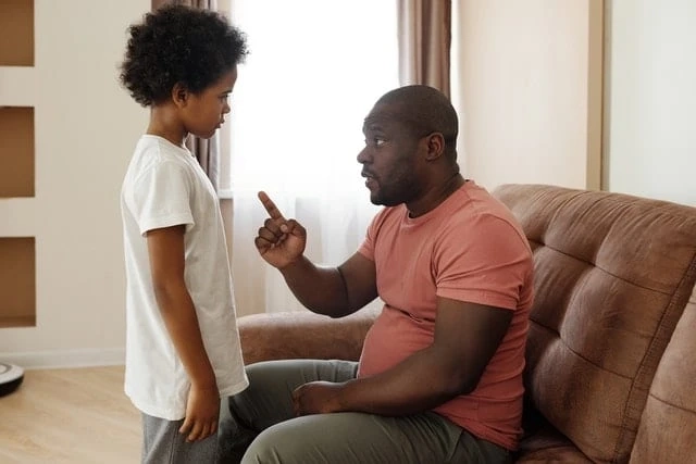 4 Things You Should Never Say to Your Kids
