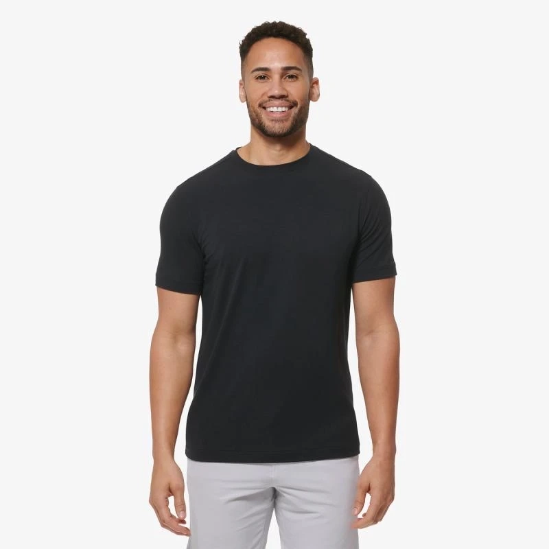 5 Reasons to Find the Perfect T-Shirt for Your Wardrobe
