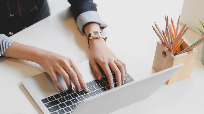 A Quick Guide to Paying Remote Employees and Freelancers in Different Countries